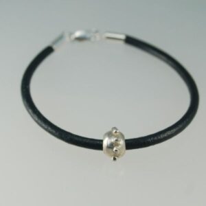 Armband m silverpärla